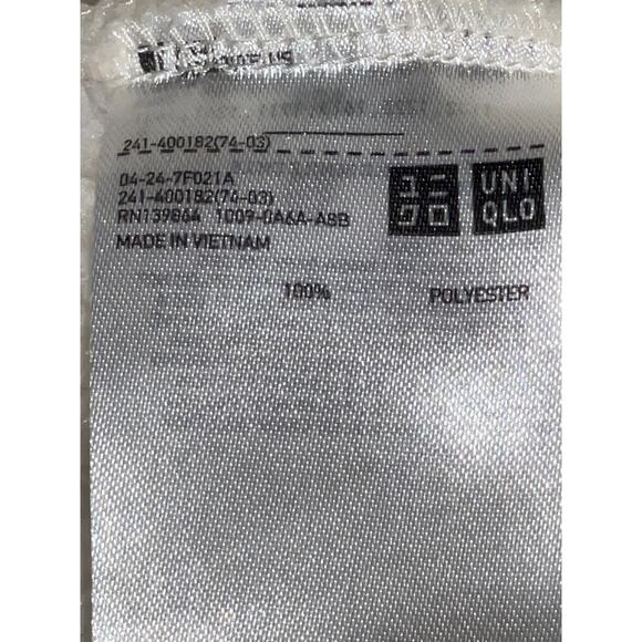 Uniqlo Sherpa Vest - Size M - Soft‎ & Cozy! - Picture 9 of 9